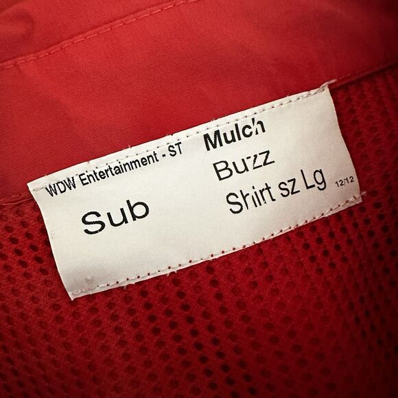 Disney Cast Member Costume Employee Uniform Mulch Sweat & Tears Band Boris Shirt - Picture 6 of 7